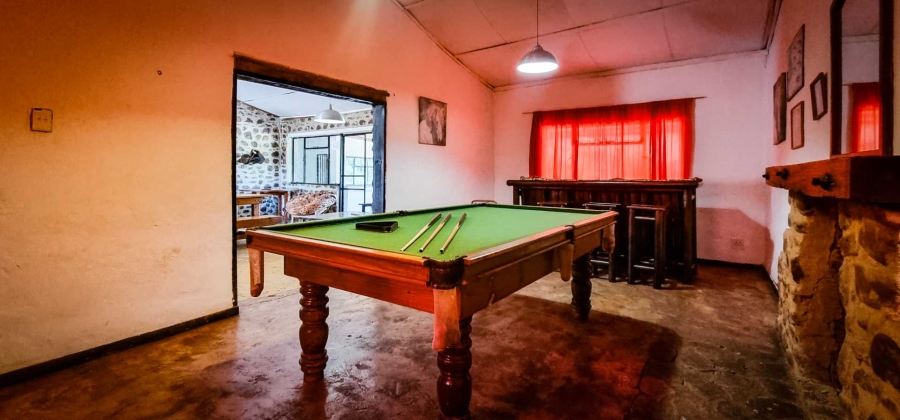 10 Bedroom Property for Sale in Skeerpoort North West